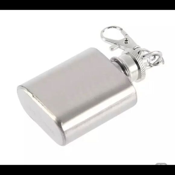 ( Flask) MINI KEY CHAIN FLASK - Picture 4 of 6